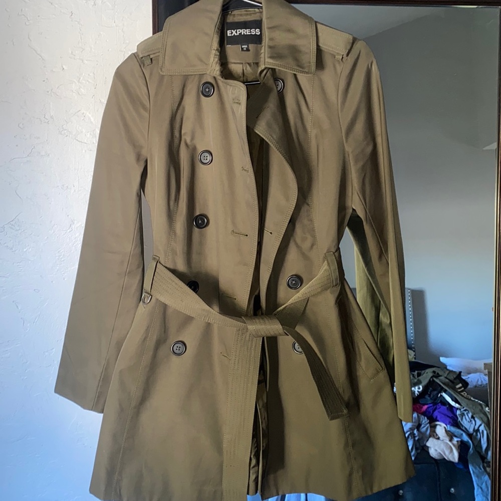 XS olive green tench coat with belt from EXPRESS